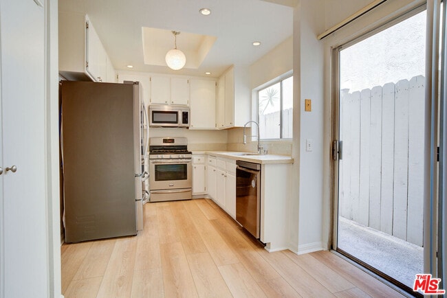 Building Photo - 2405 34th St