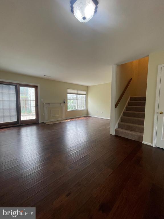 Building Photo - 405 Windsor Ridge Ct