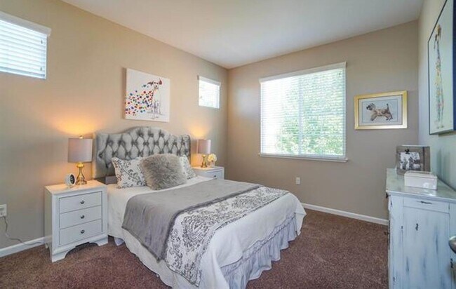 Building Photo - Charming Brentwood 4BD/3BA, Single-Family Home with 2 Car Garage!