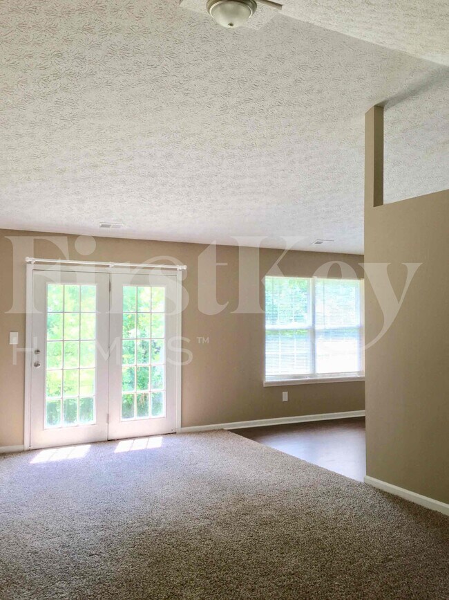 Building Photo - 10531 Moqui Ct