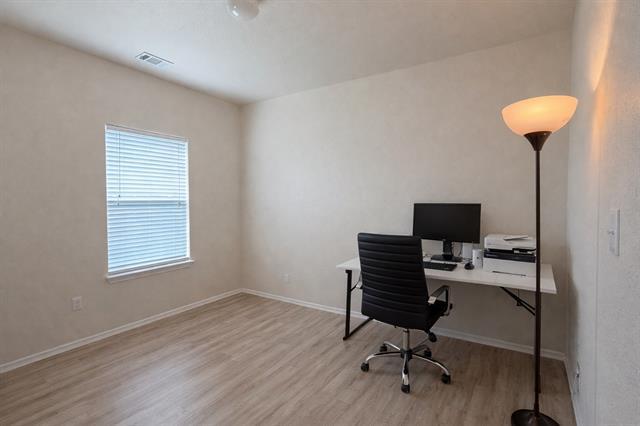 Building Photo - 8411 Angus Dr