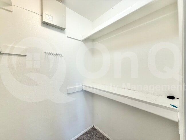 Building Photo - 1614 W Brooks St