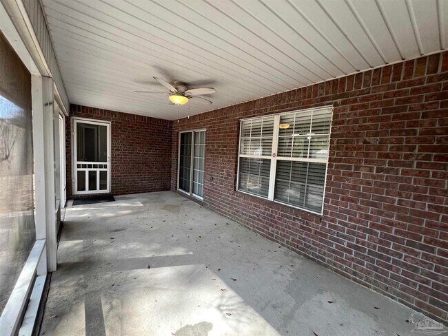 Building Photo - 7230 Annandale Dr