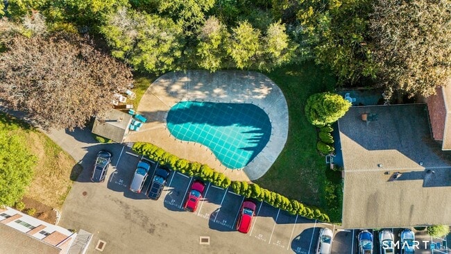 Building Photo - 28 Mill Hill Rd