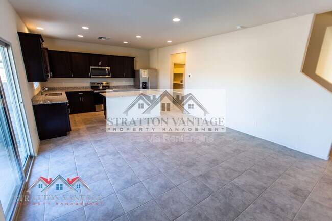 Building Photo - 24618 W Concorda Dr