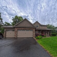 Building Photo - 11956 Castle Rock Ct N
