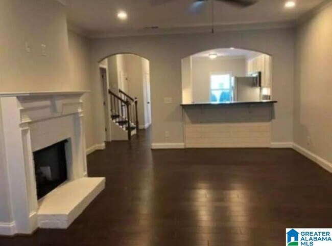 Building Photo - 4012 Lennox Rd