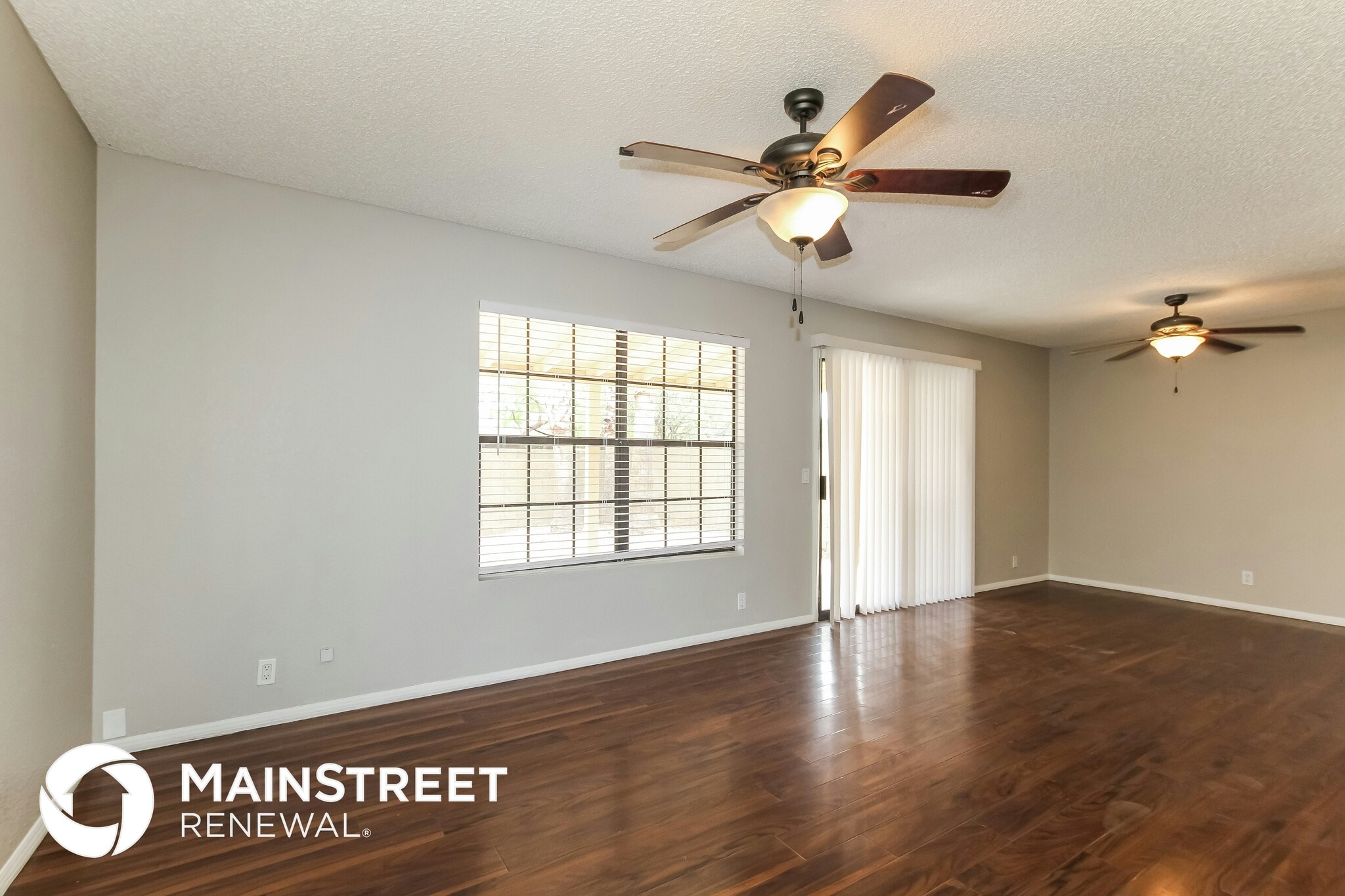 Building Photo - 3733 W Villa Theresa Dr