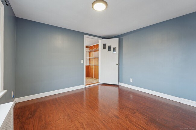 Building Photo - 59 High St