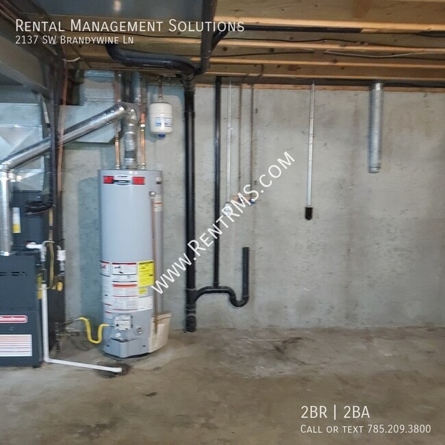 Building Photo - 2137 SW Brandywine Ln