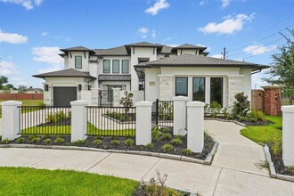 Building Photo - 1539 Spring Pl Dr