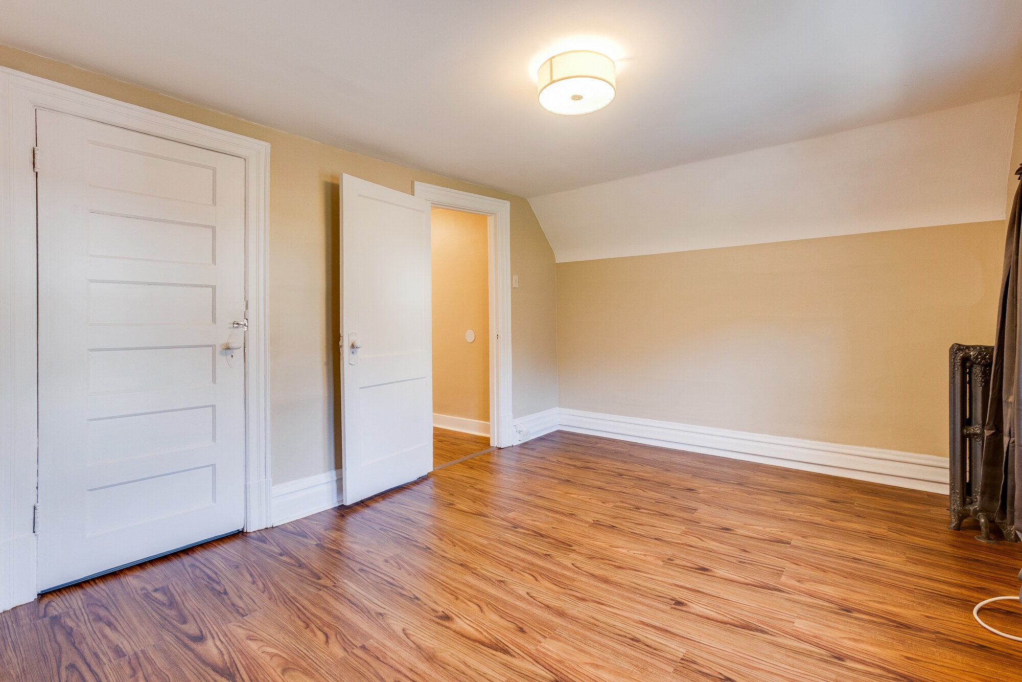 Building Photo - 1166 South Ave