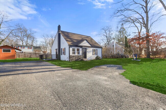 Building Photo - 22 Oak Ridge Pkwy