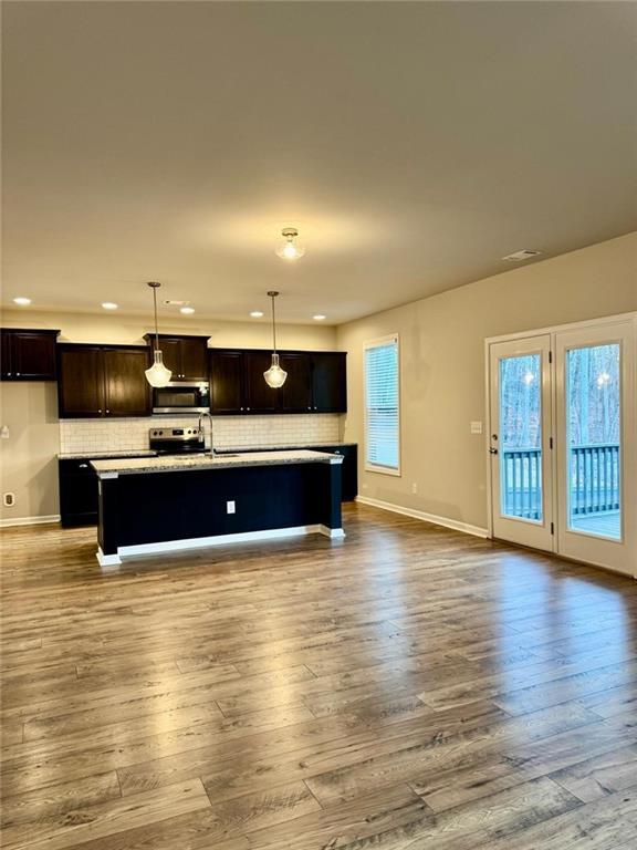 Building Photo - 232 Pinehurst Dr