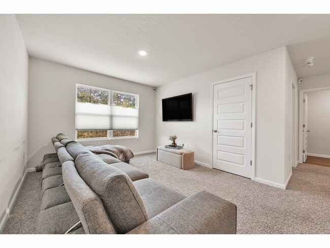 Building Photo - 6726 Sarah Ann Way