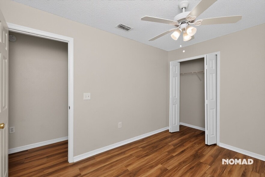 Building Photo - 14169 Spring Hill Dr
