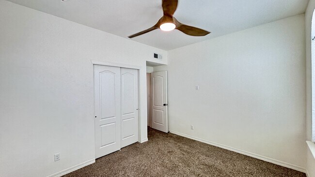 Building Photo - 12821 Rock Cliff Ave