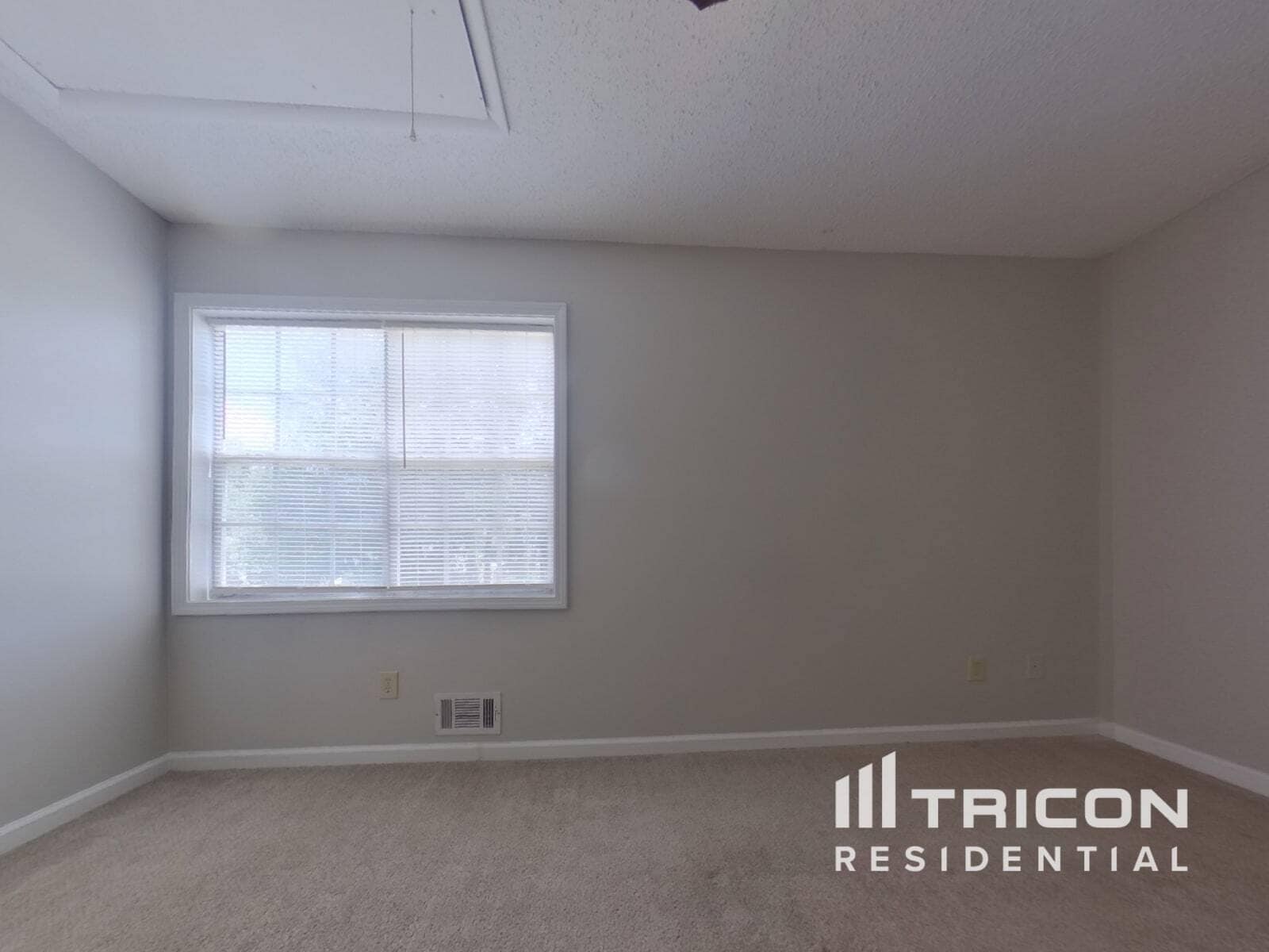 Building Photo - 4974 Holborn Ct