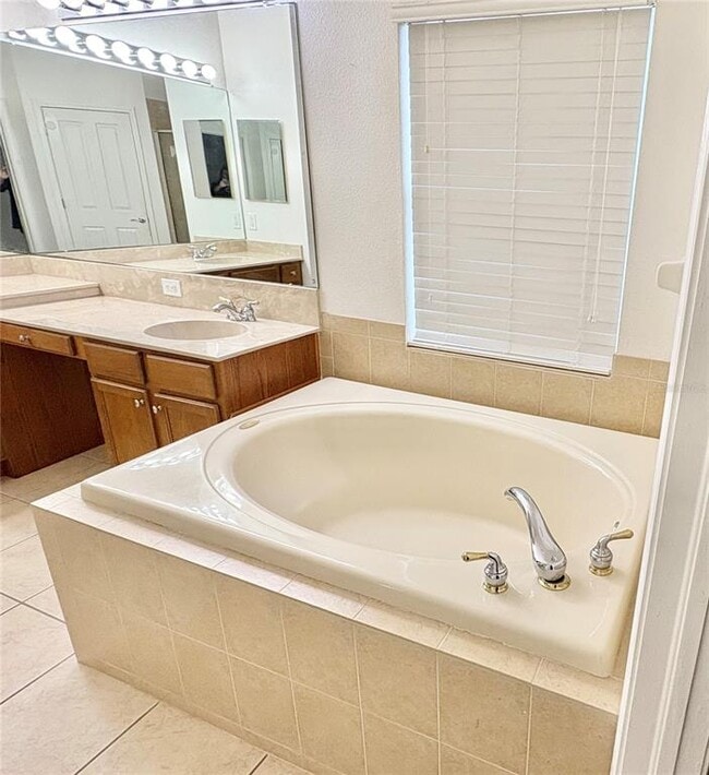 Building Photo - 9107 63rd Ct E