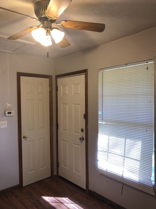 Small closet with back 1/2 bedroom exit - 950 E Avenue H