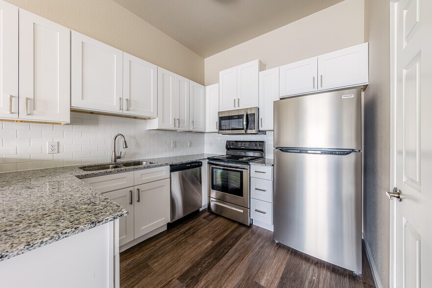 Horseshoe Apartments 501 Horseshoe Dr Leander TX 78641 Apartment Finder