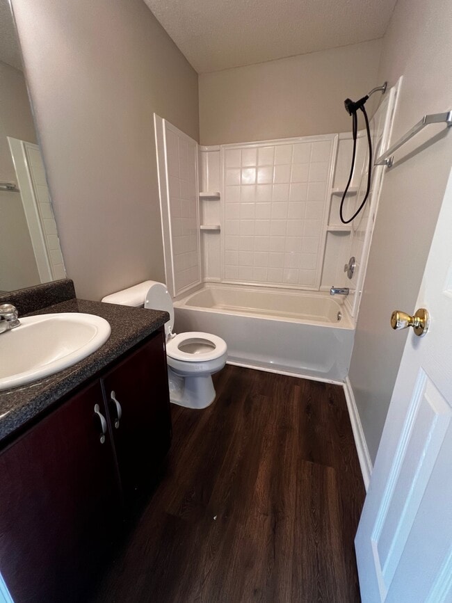 Building Photo - 1229 Langston Ln