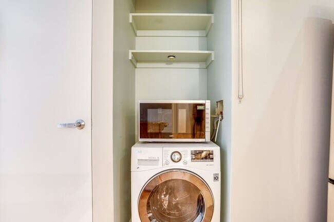 Building Photo - 1125 11th St NW