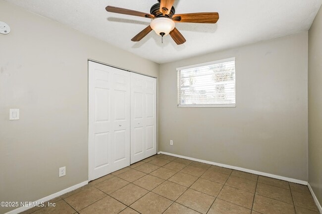 Building Photo - 1012 2nd St S