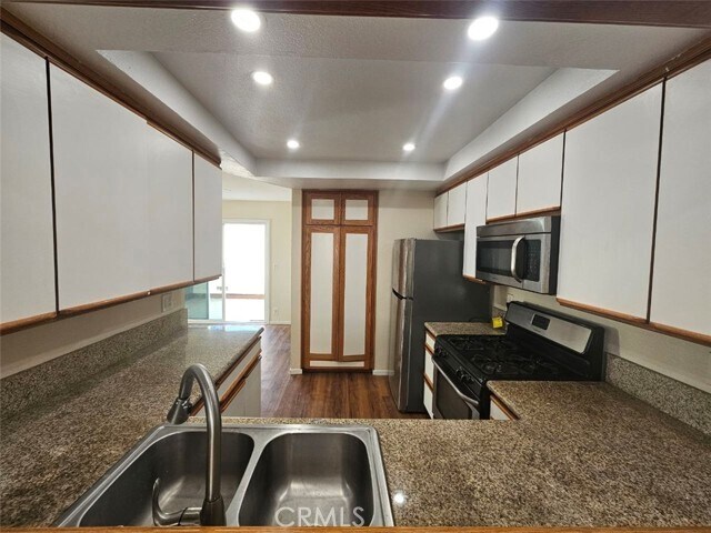 Building Photo - 16625 Gridley Rd