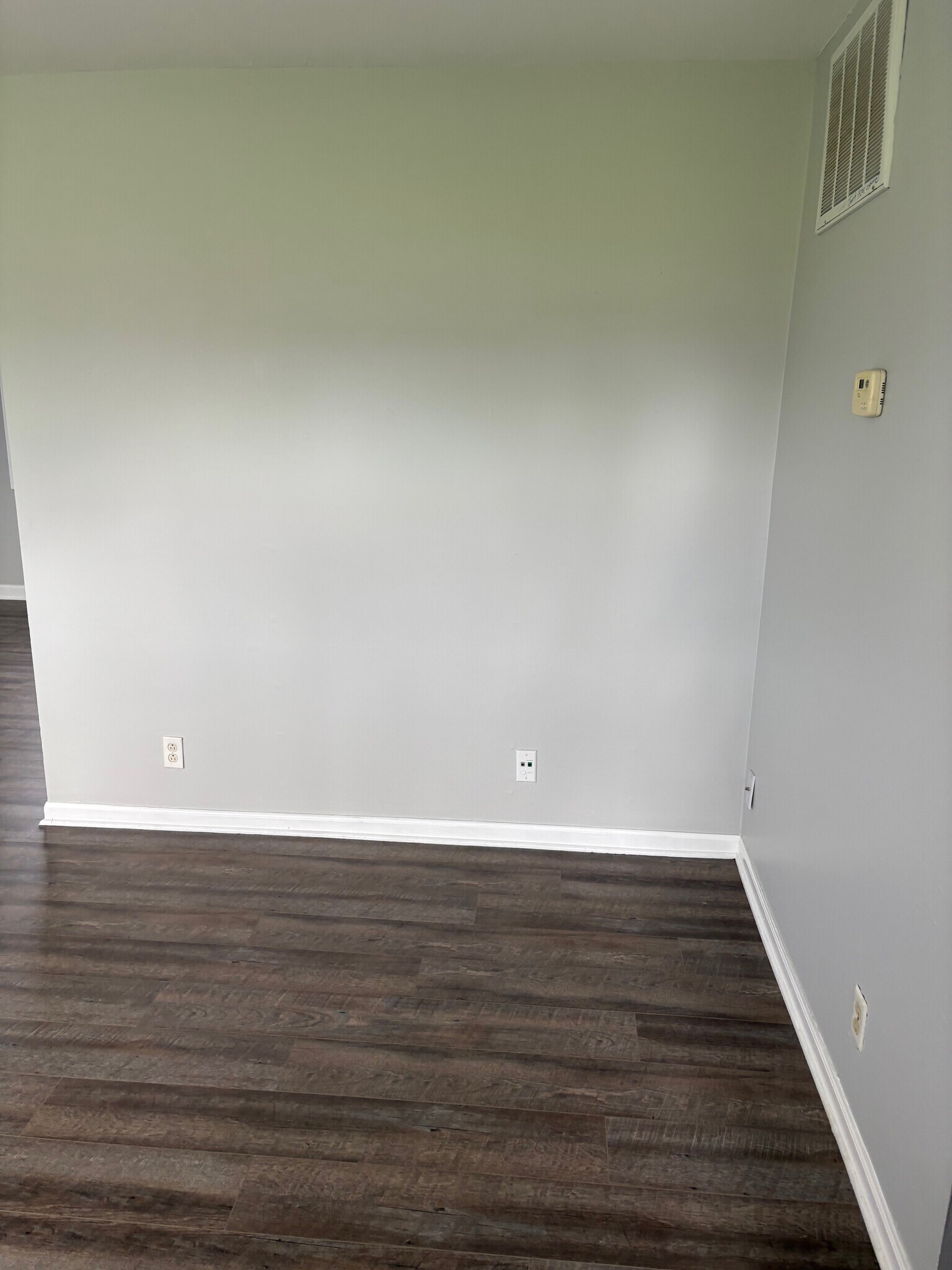 Building Photo - 205 Buckeye Cir