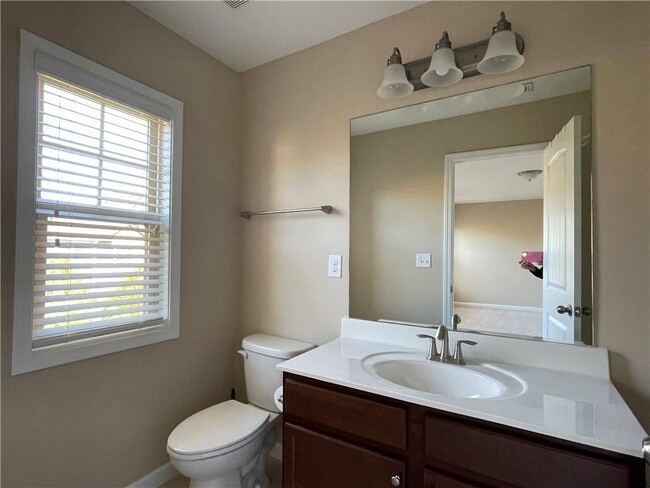 Building Photo - 3393 Twinrose Pl