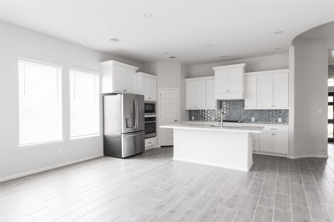 Building Photo - 10402 Cecilia Star Ln