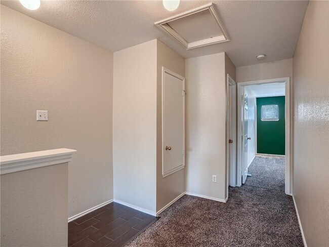 Building Photo - 13913 Harris Ridge Blvd