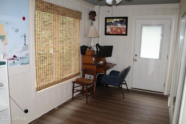 Building Photo - 1534 Deer Pointe Ct SW