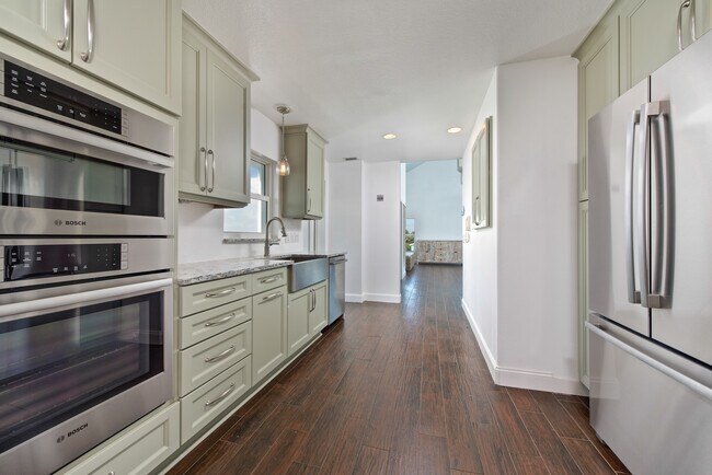 Building Photo - 5064 S Highway A1A