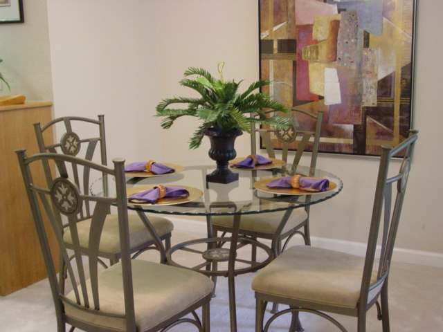 Dining - 4977 Conway Terrace