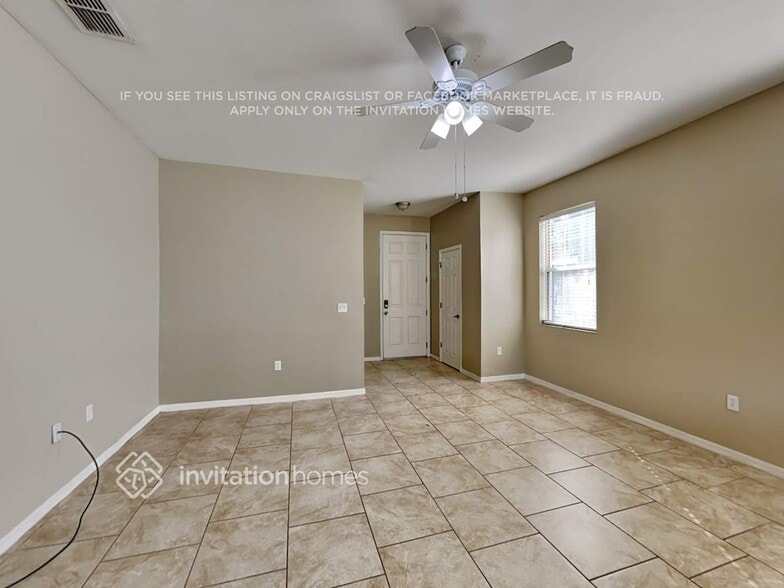 Building Photo - 9605 Simeon Dr