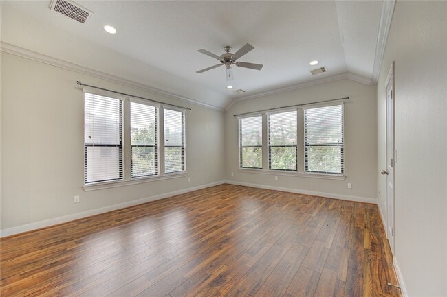 Building Photo - 1706 McDonald St