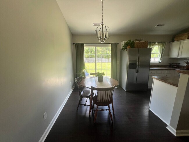 Building Photo - 238 Sweet Gum Ln