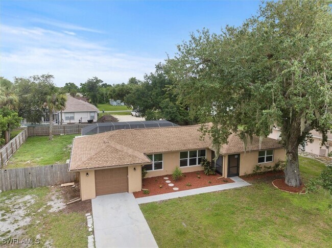 Building Photo - 1346 Beacon Dr