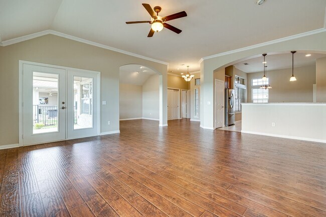 Building Photo - 9109 Perimeter Dr