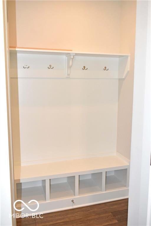 Building Photo - 874 Kinzer Ave