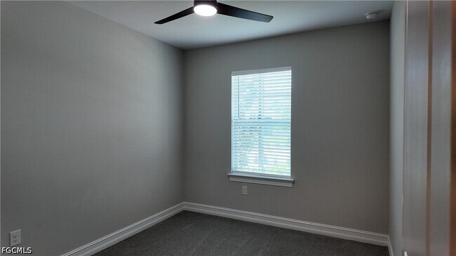 Building Photo - 44442 Palm Frond Dr