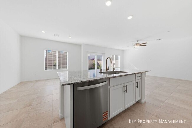 Building Photo - 4445 Bayley Skye Ave