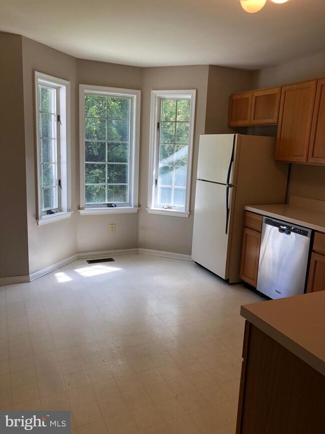 13 Buttonwood Dr 13 Buttonwood Dr Exton PA 19341 Apartment Finder