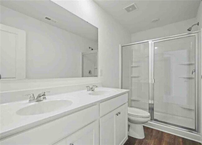 Building Photo - 149 Star Ct