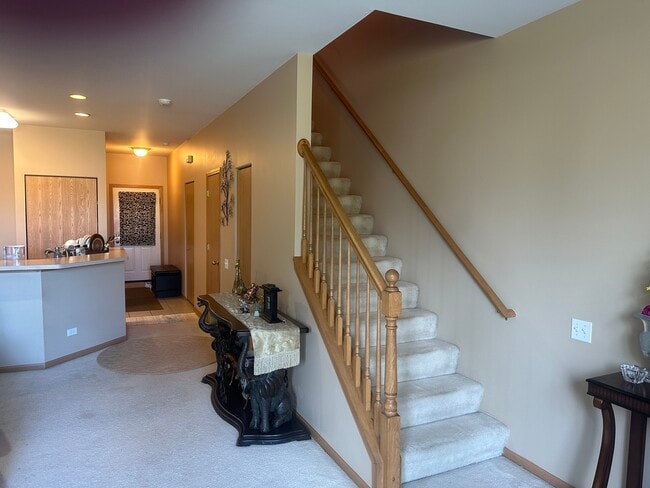 Building Photo - 2734 Rockport Ln