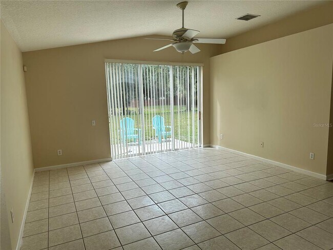 Building Photo - 1023 Cinnamon Fern Ct