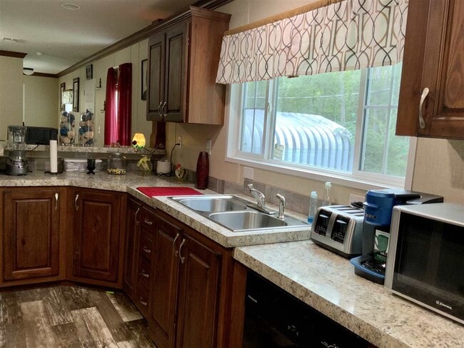 Building Photo - 9813 Woodville Hwy