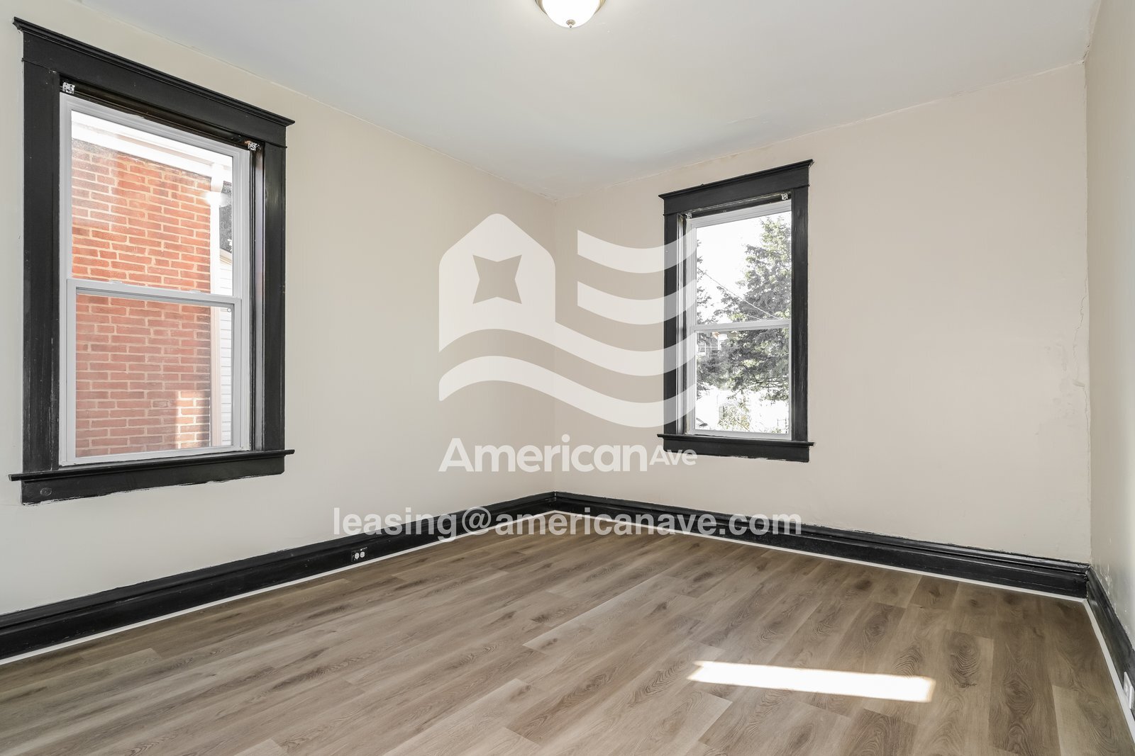 Building Photo - 3631#B South Spring Avenue, 63116; #702517...